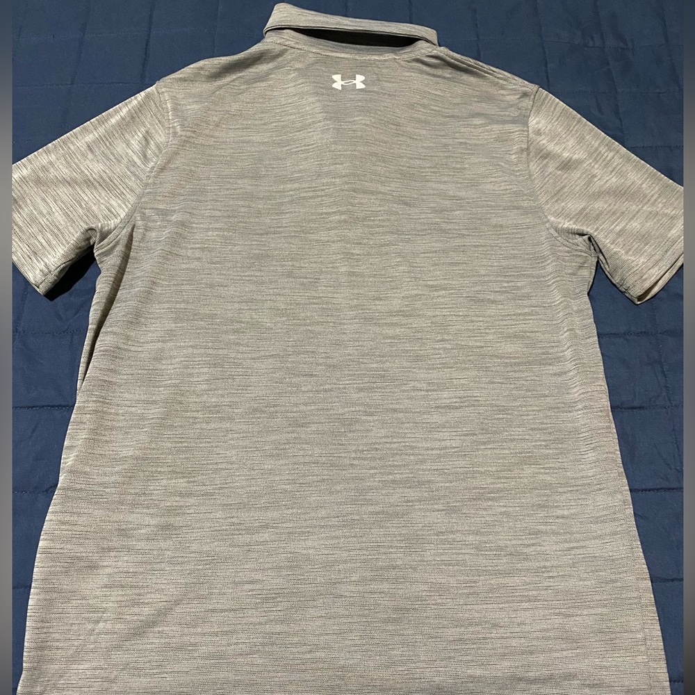 Youth L Grey Under Armour Polo - Picture 3 of 3